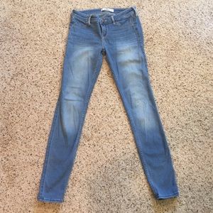 Hollister skinny jeans